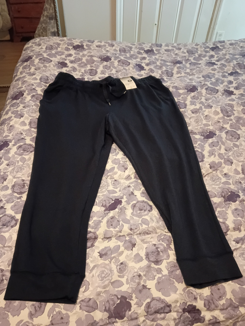 Xersion Men's Black Jogger Sweatpants with Drawstring
